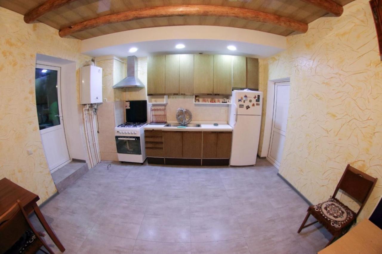 Vanand Guest House Gyumri Esterno foto